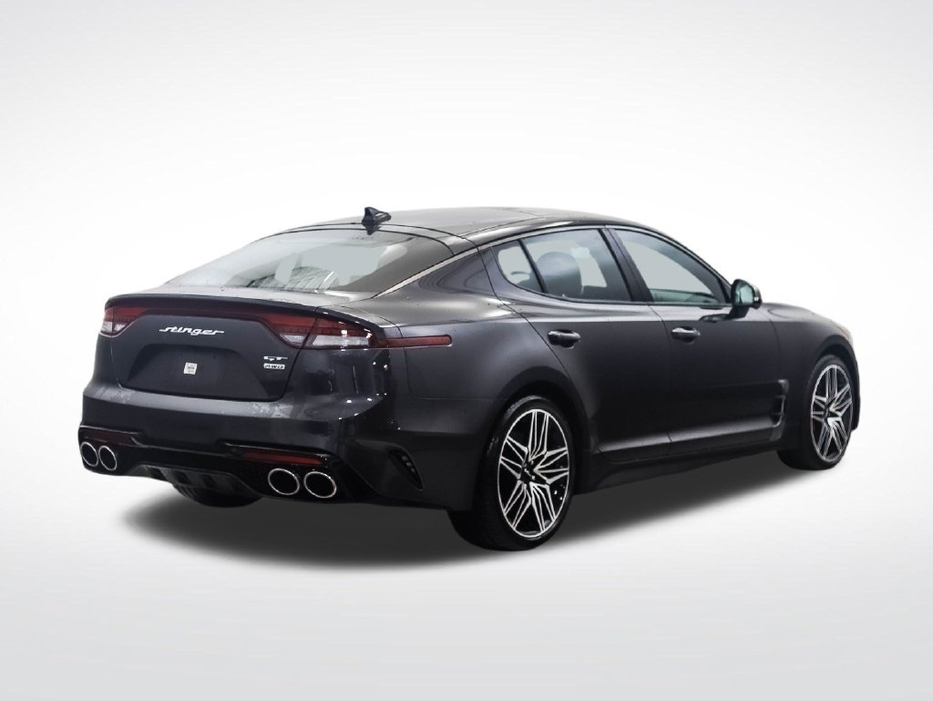 Used 2022 Kia Stinger GT2 AWD/4WD image 5