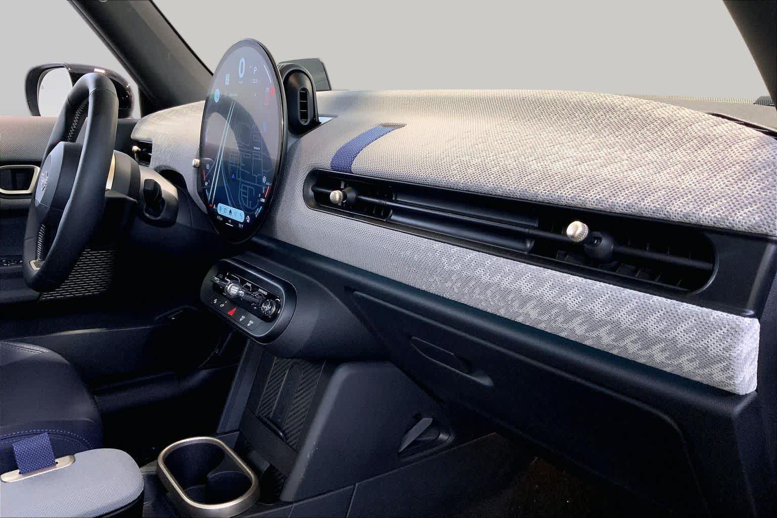 Used 2025 MINI Cooper S FWD image 18