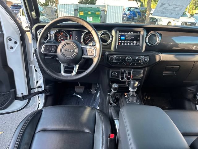 Used 2021 Jeep Wrangler Unlimited Sahara AWD/4WD image 29