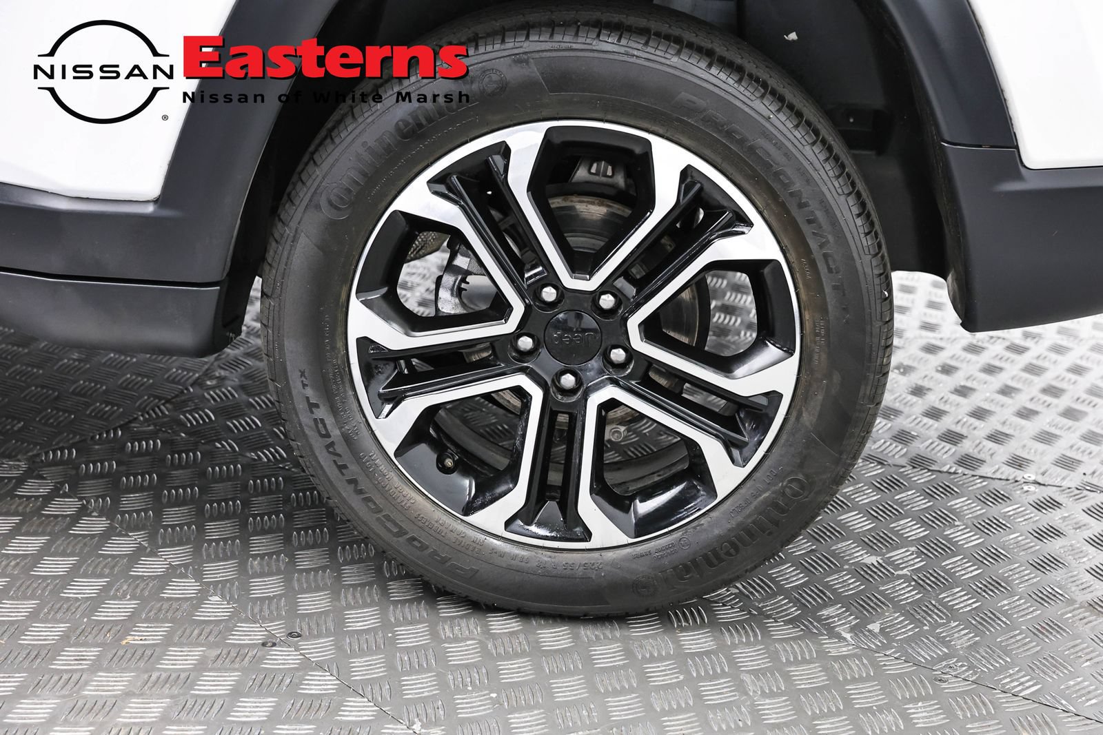 Used 2022 Jeep Compass Limited AWD/4WD image 32