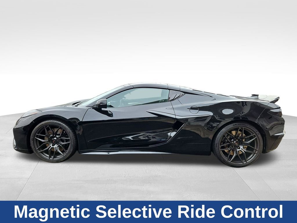Used 2024 Chevrolet Corvette Z06 image 4