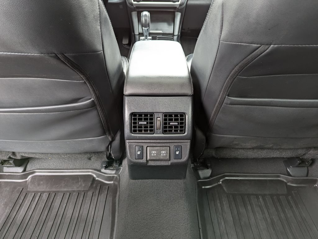 Used 2019 Subaru Outback 3.6R Limited AWD/4WD image 38