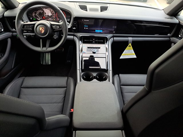 New 2026 Porsche Panamera 4 image 17
