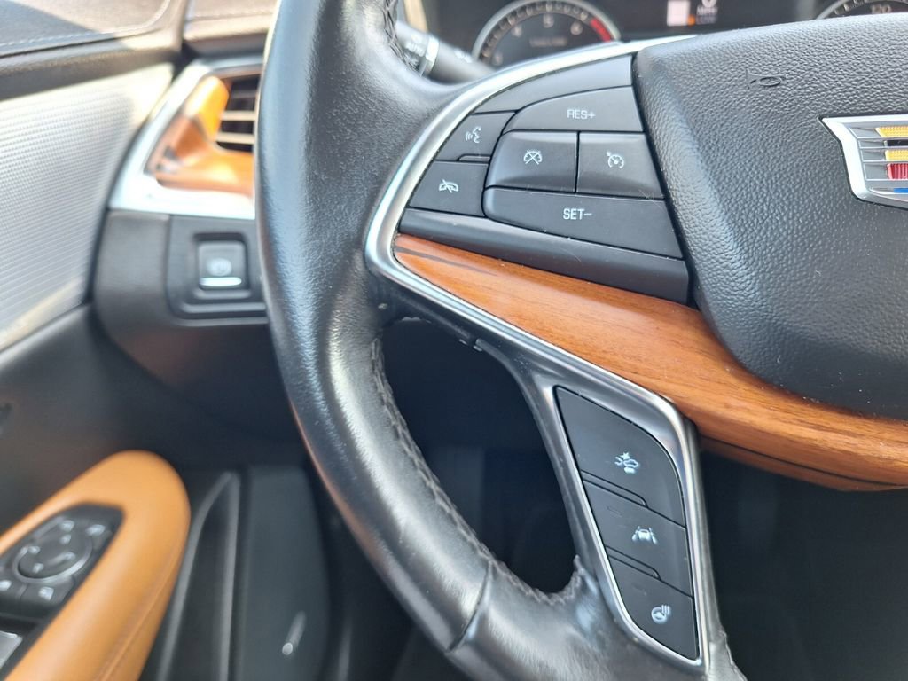 Certified 2023 Cadillac XT5 Premium Luxury image 16