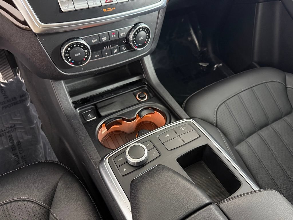 Used 2016 Mercedes-Benz GL 450 4MATIC w/ Premium I Package image 24