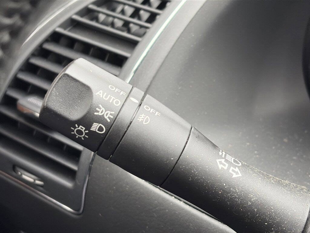 Certified 2024 Nissan Armada SL w/ Captain's Chairs Package image 24