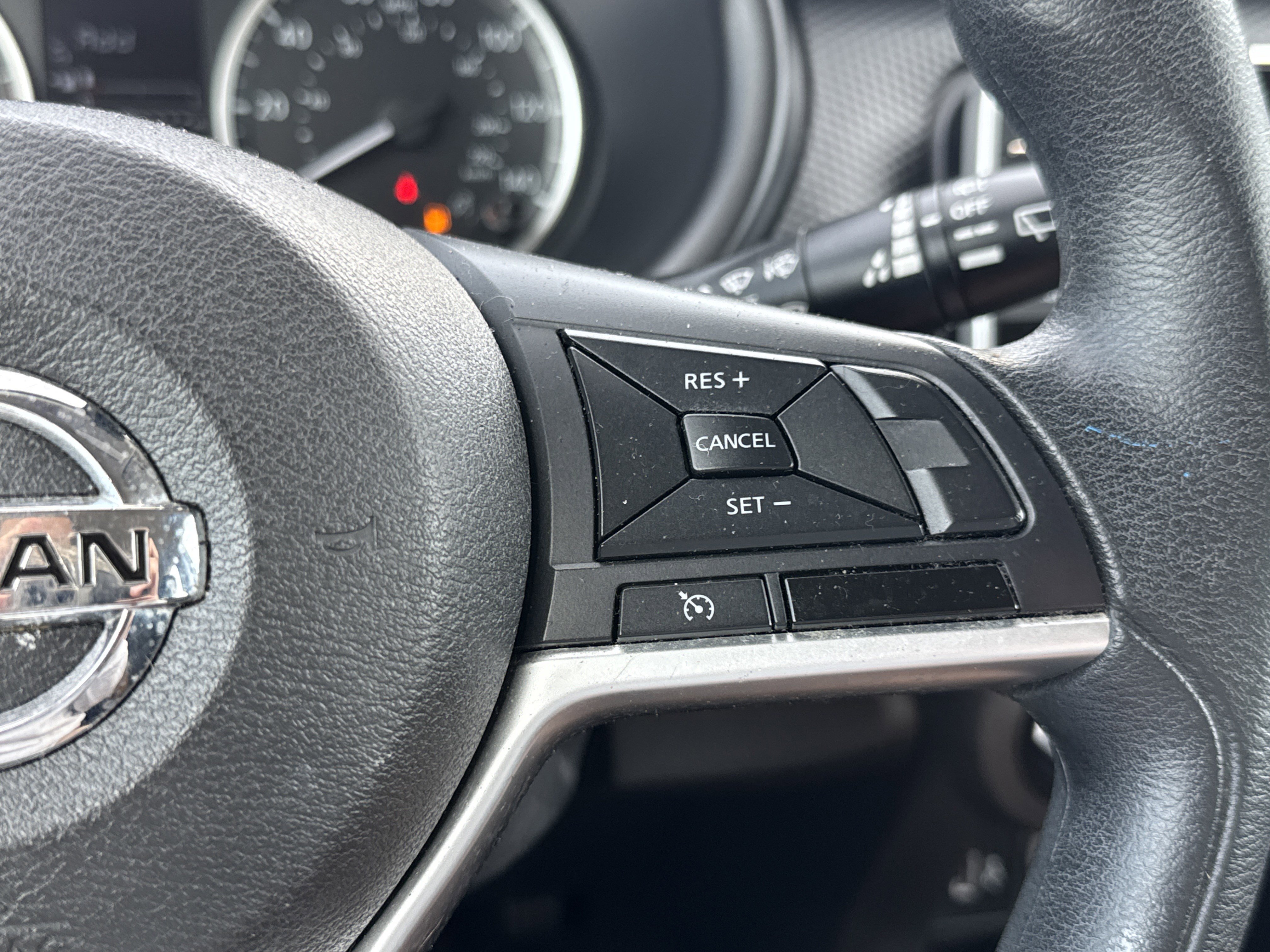 Used 2021 Nissan Kicks S FWD image 17