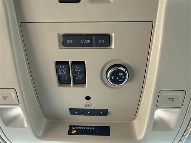 Used 2016 GMC Yukon XL Denali w/ Open Road Package image 21