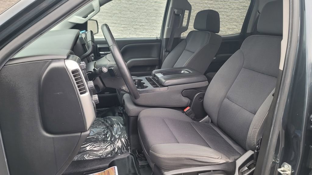 Used 2017 Chevrolet Silverado 1500 LT w/ LPO, Black Pack image 23