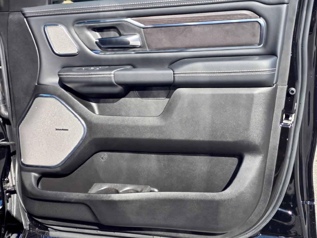 New 2026 RAM 1500 Laramie w/ Night Edition AWD/4WD image 38