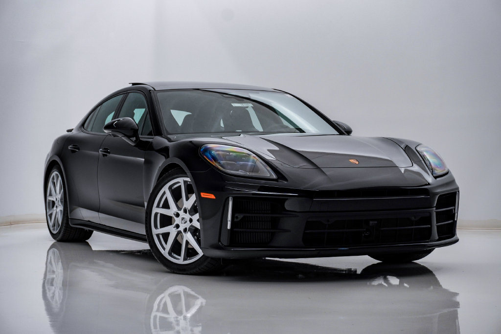 New 2026 Porsche Panamera 4 AWD/4WD image 8