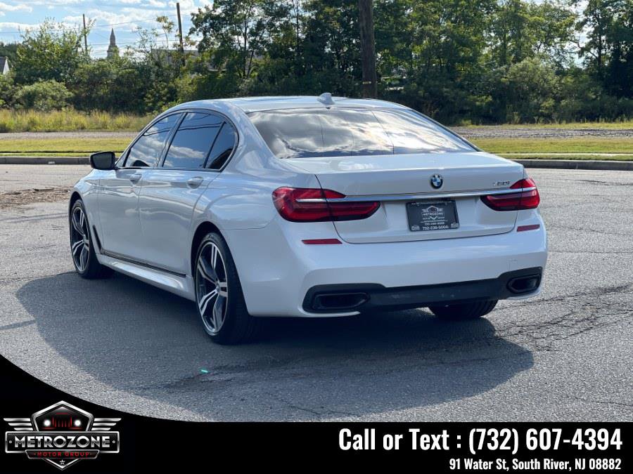 Used 2019 BMW 750i RWD image 6