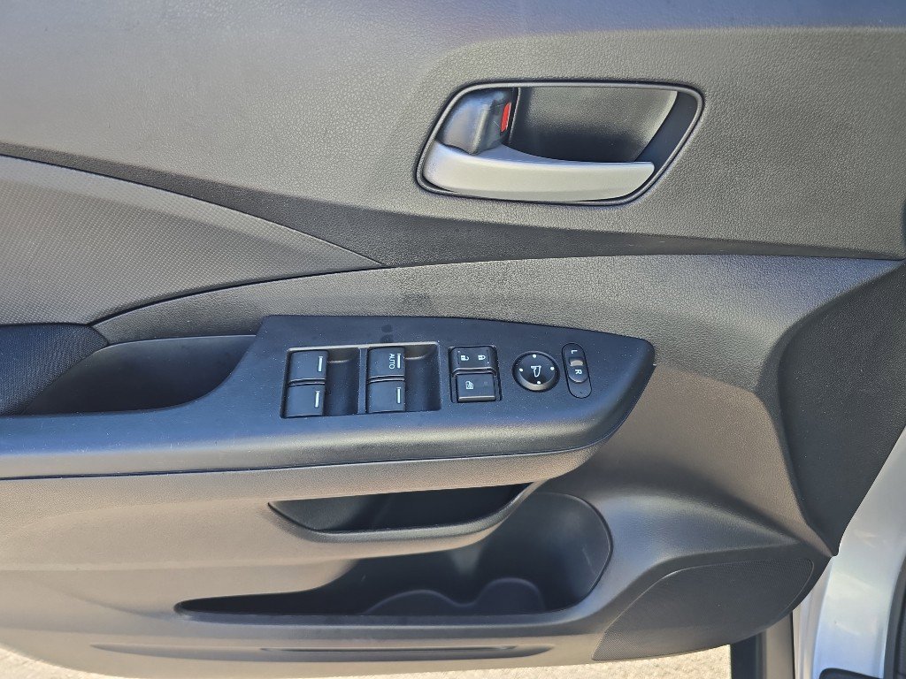 Used 2016 Honda CR-V LX image 18