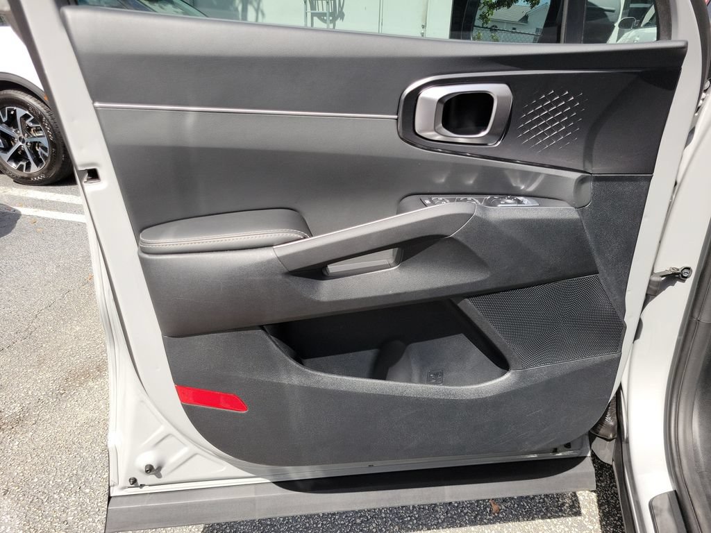 Certified 2026 Kia Sorento S FWD image 17