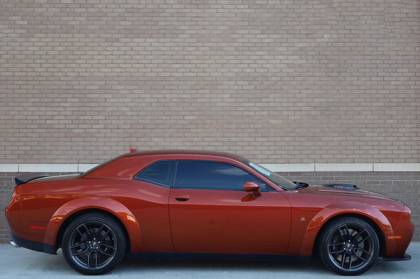 Used 2021 Dodge Challenger R/T Scat Pack RWD image 3