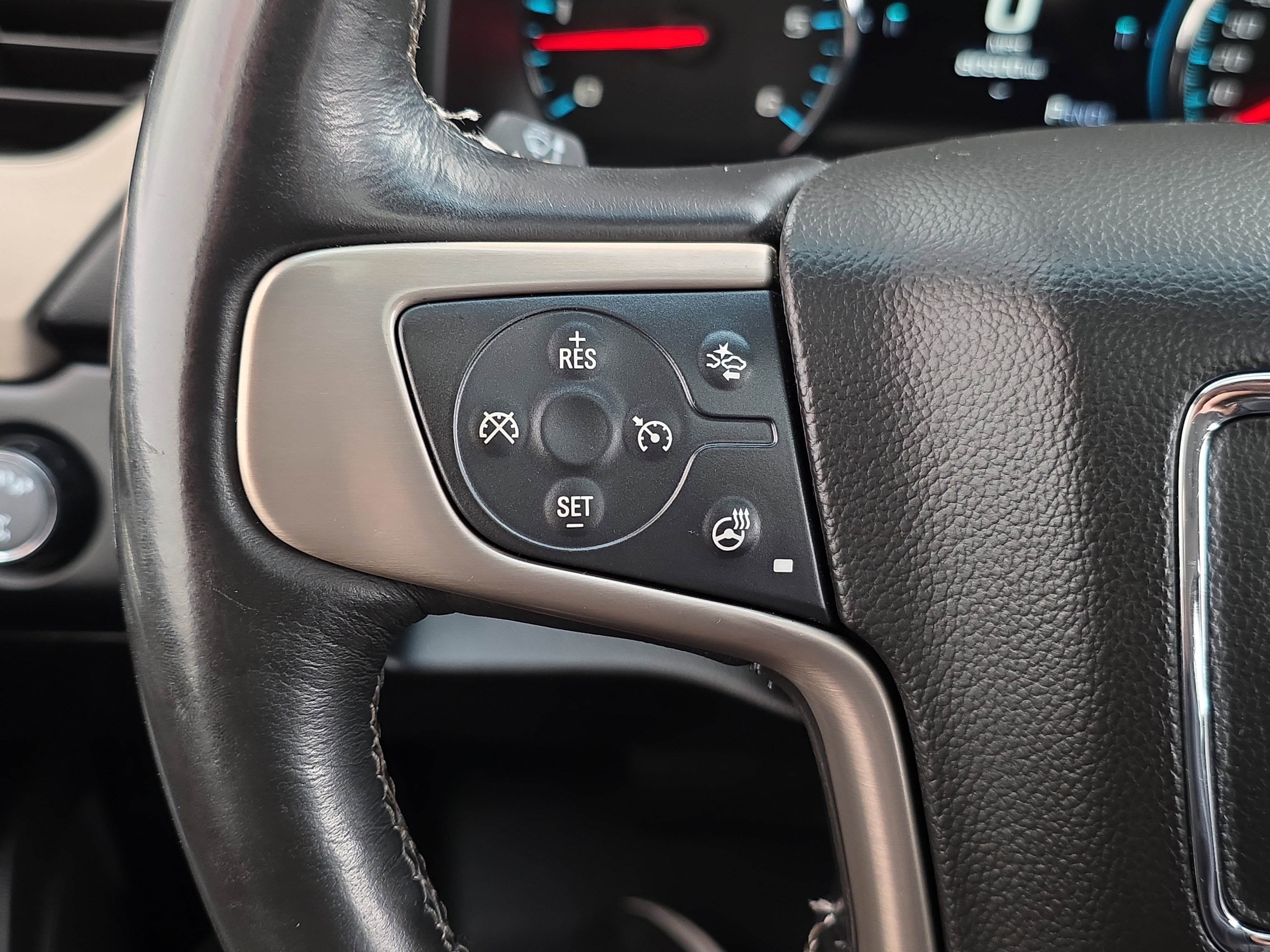 Used 2018 GMC Yukon Denali w/ Open Road Package image 21