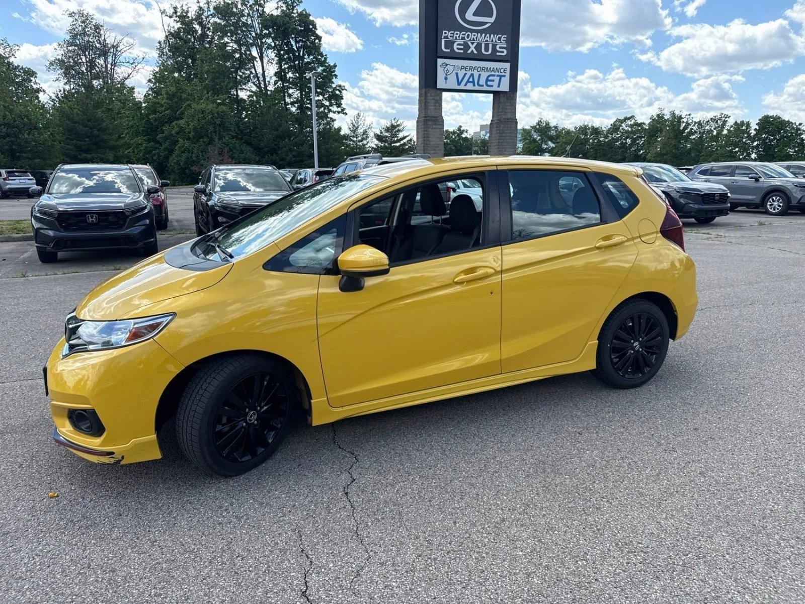 Used 2018 Honda Fit Sport image 9