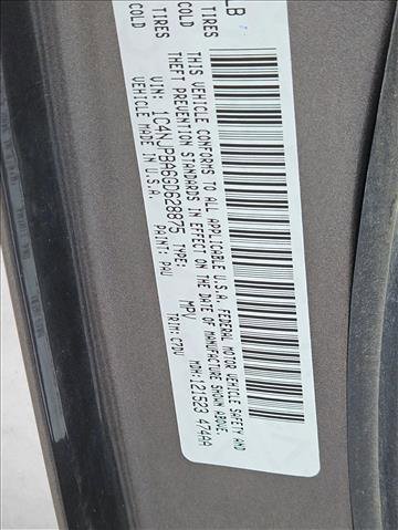 Used 2016 Jeep Patriot Sport image 25