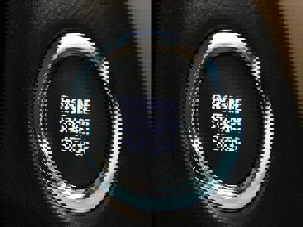 New 2025 Toyota RAV4 XLE image 6