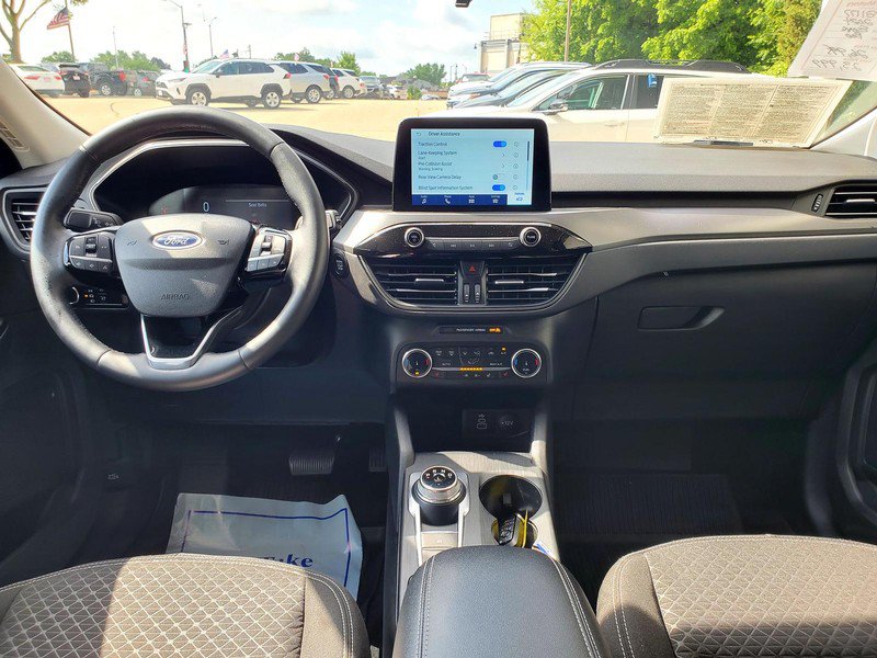 Used 2024 Ford Escape Active AWD/4WD image 8