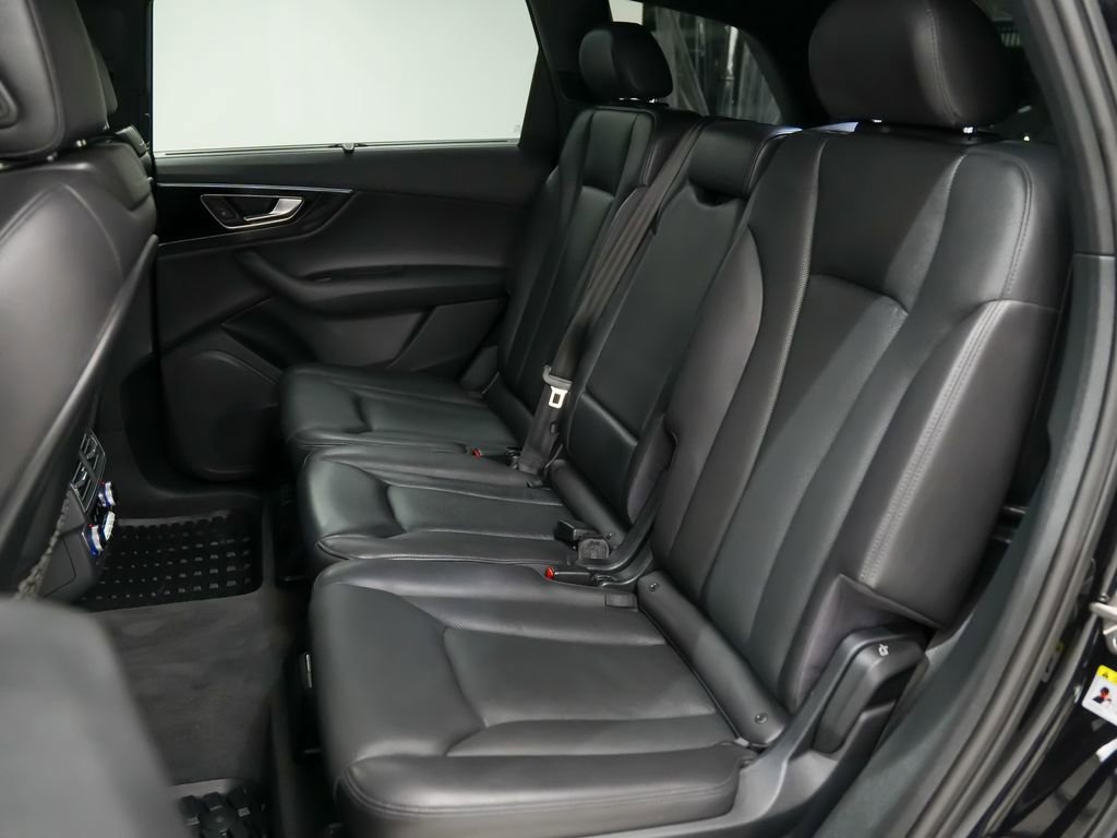 Used 2017 Audi Q7 3.0T Premium Plus AWD/4WD image 18