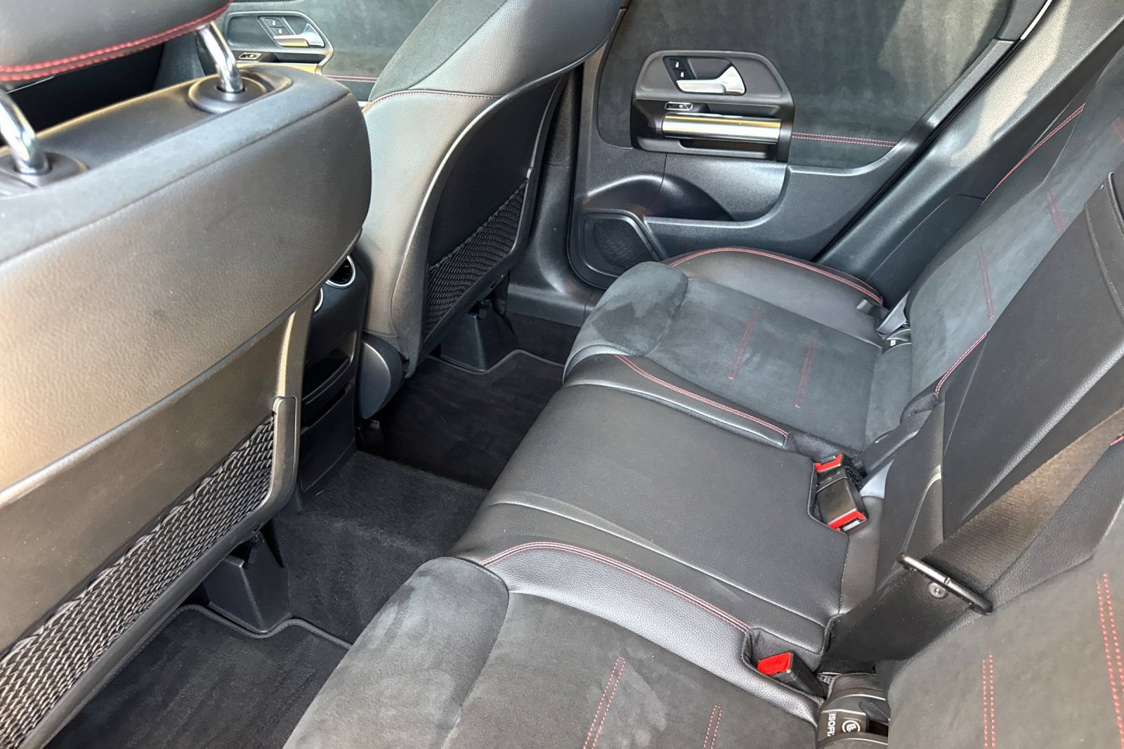 Used 2022 Mercedes-Benz GLA 250 4MATIC image 14