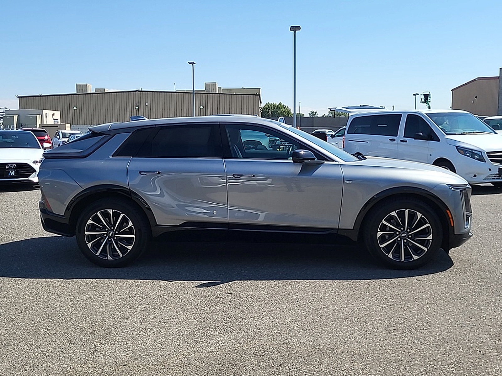 Certified 2024 Cadillac Lyriq Sport AWD/4WD image 8