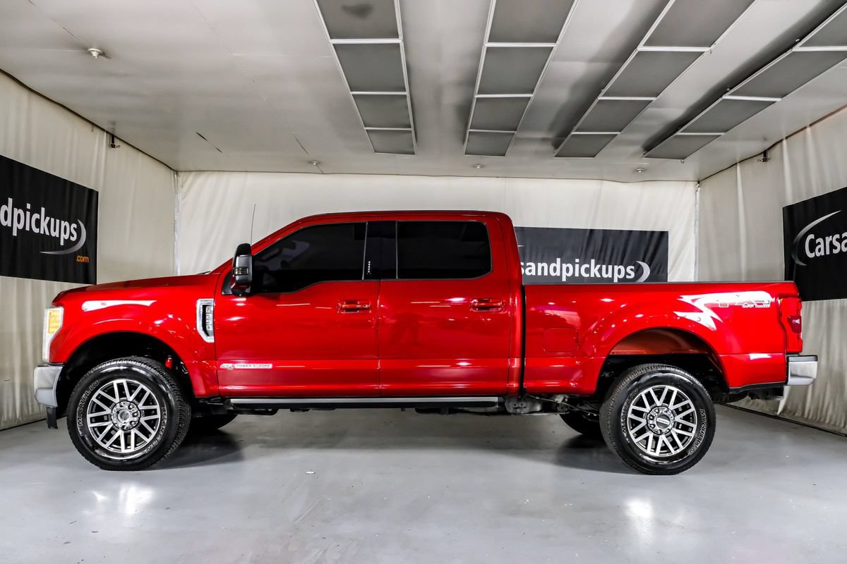 Used 2017 Ford F250 Lariat w/ Lariat Ultimate Package AWD/4WD image 11