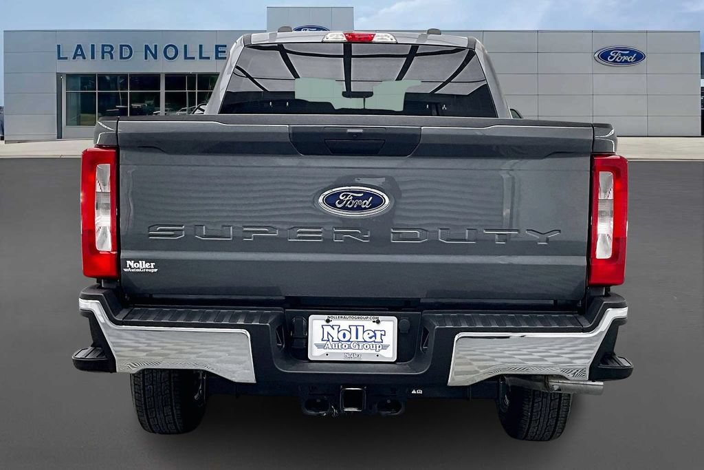 New 2026 Ford F350 XLT AWD/4WD image 4