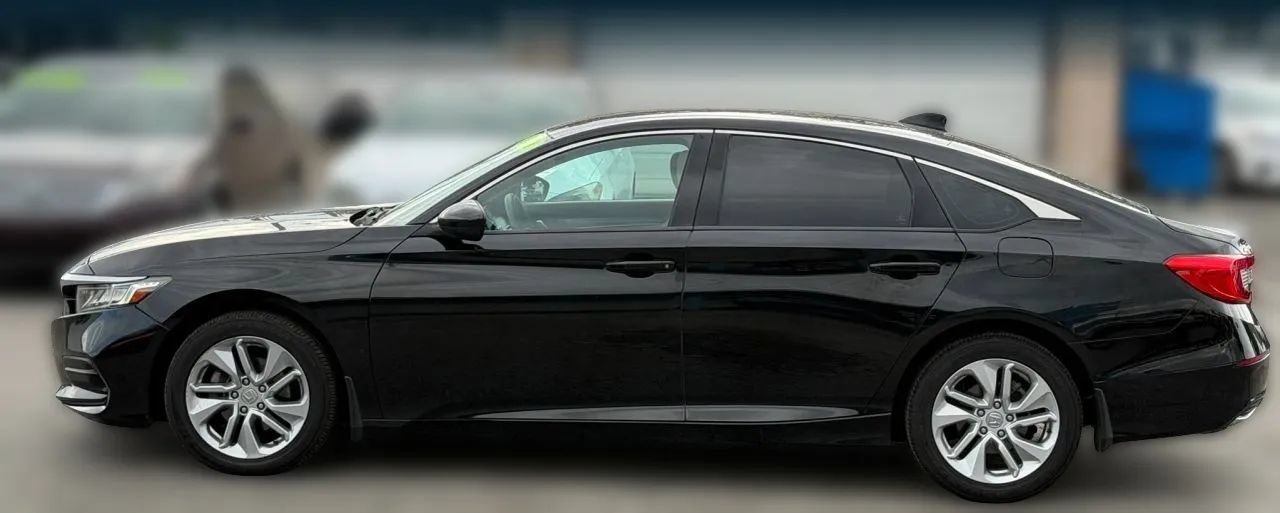 Used 2018 Honda Accord LX image 5