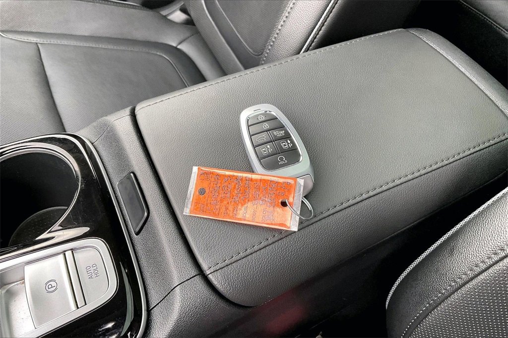 Used 2023 Hyundai Tucson Limited image 34