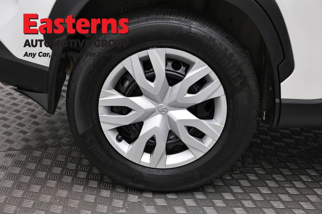 Used 2023 Toyota Corolla Cross L AWD/4WD image 29