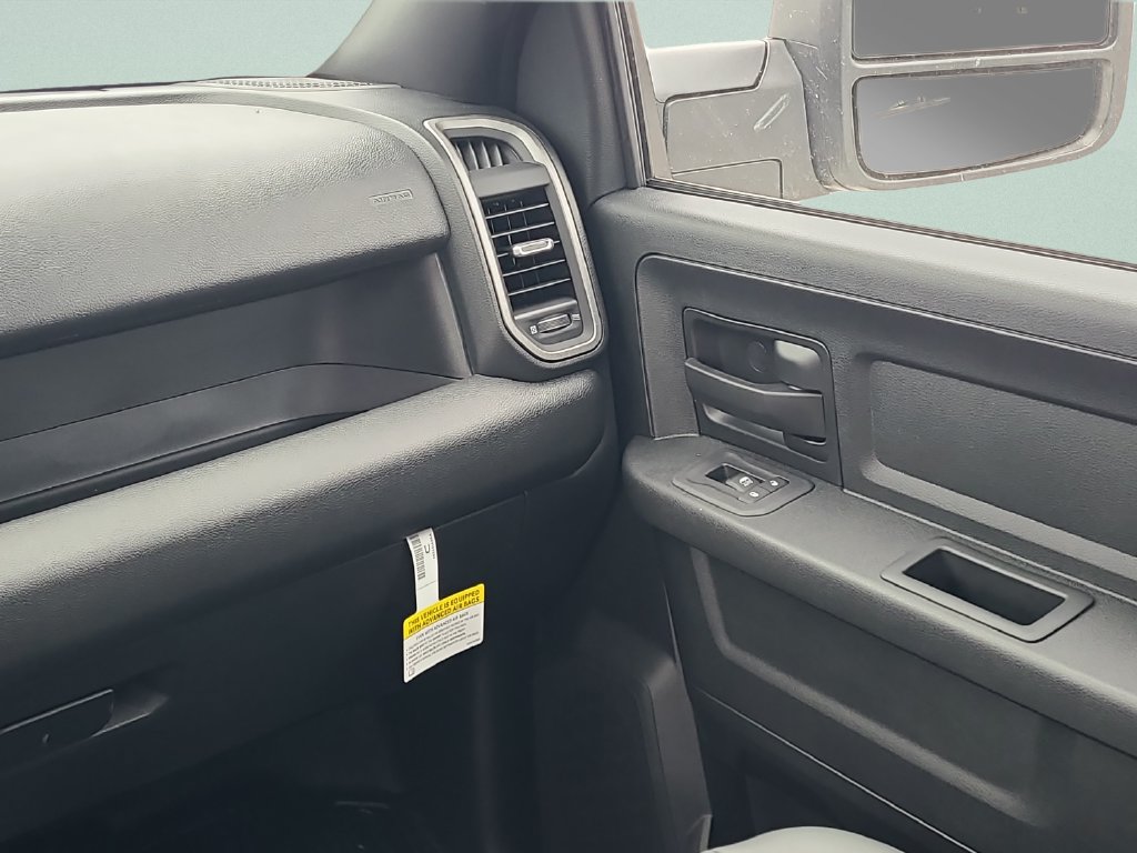 New 2026 RAM 4500 Tradesman w/ Chrome Appearance Group AWD/4WD image 16