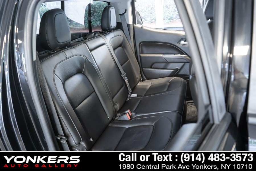 Used 2019 Chevrolet Colorado ZR2 w/ ZR2 Midnight Special Edition AWD/4WD image 29