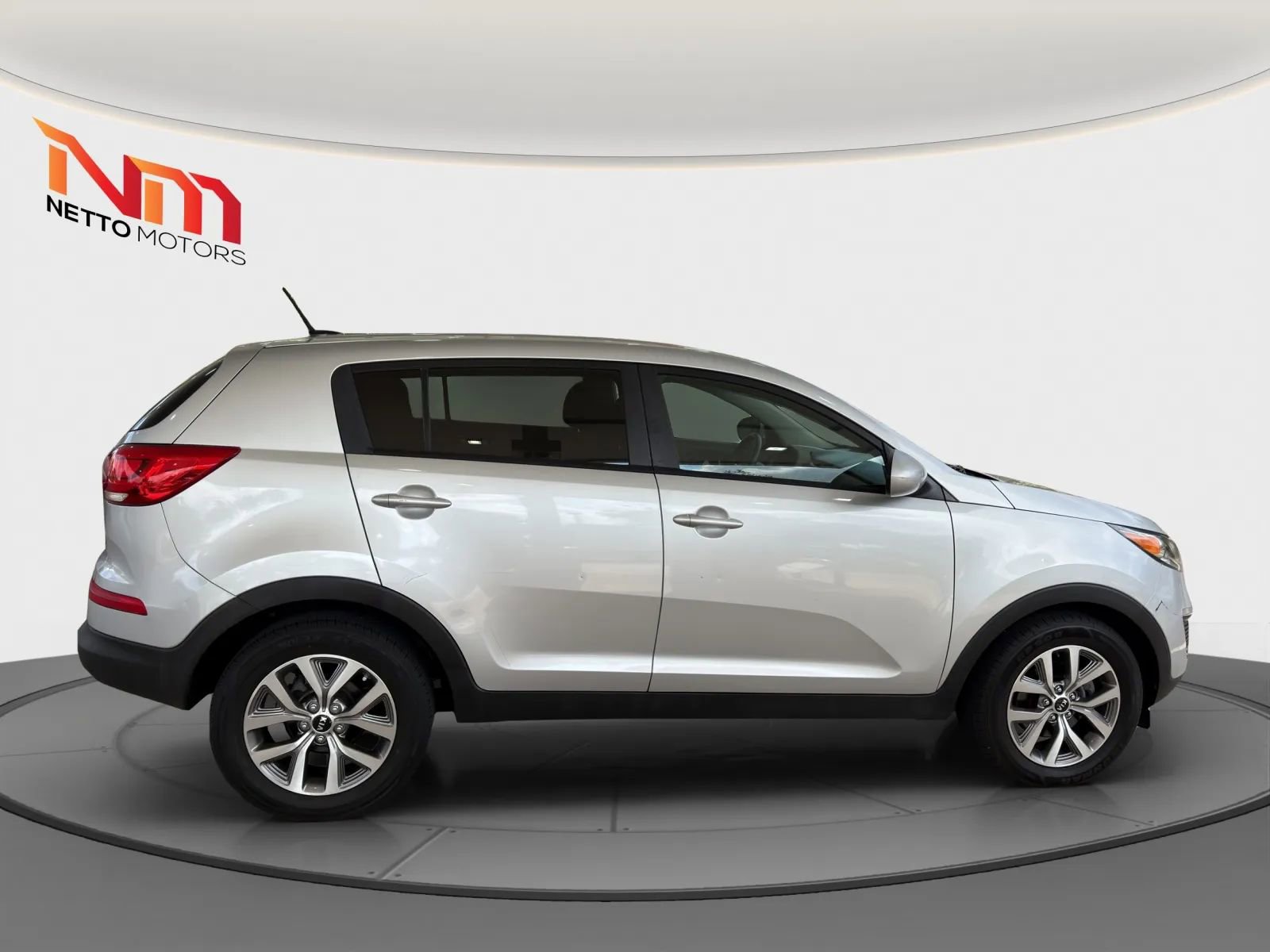 Used 2016 Kia Sportage LX FWD image 6