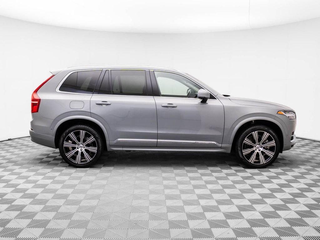 Used 2024 Volvo XC90 T8 Plus w/ Protection Package Premier image 8