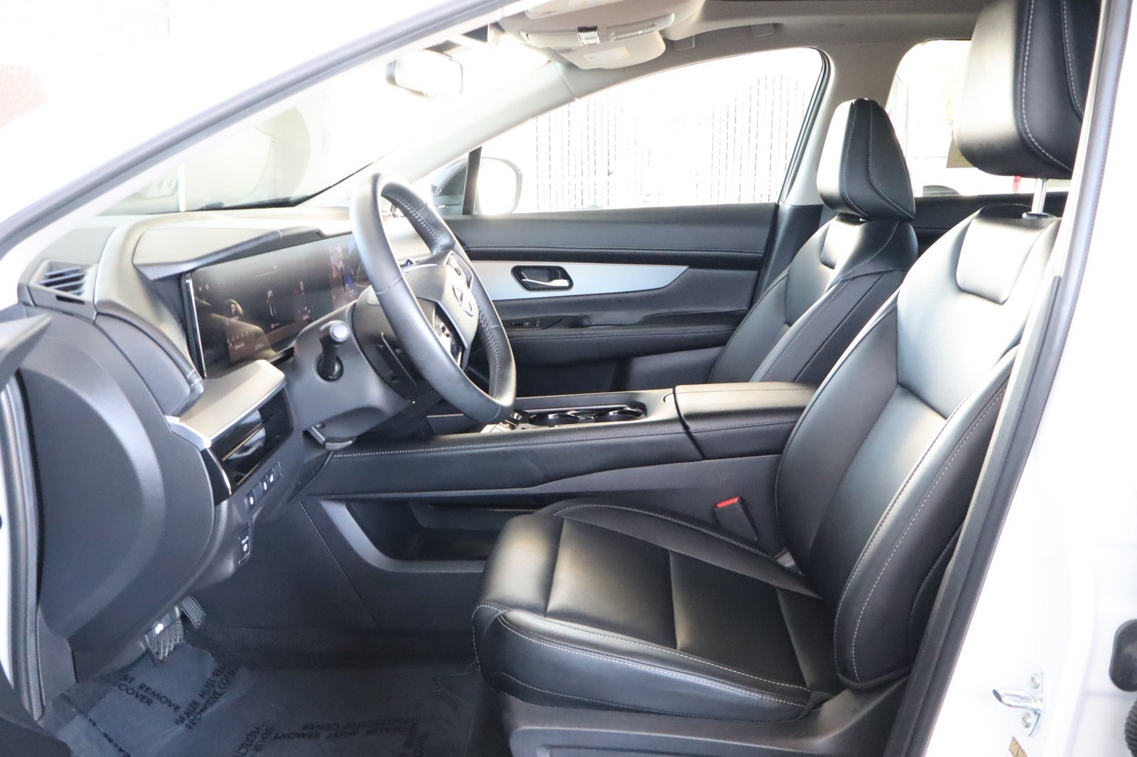 Used 2025 Nissan Murano SL w/ Cargo Package AWD/4WD image 20