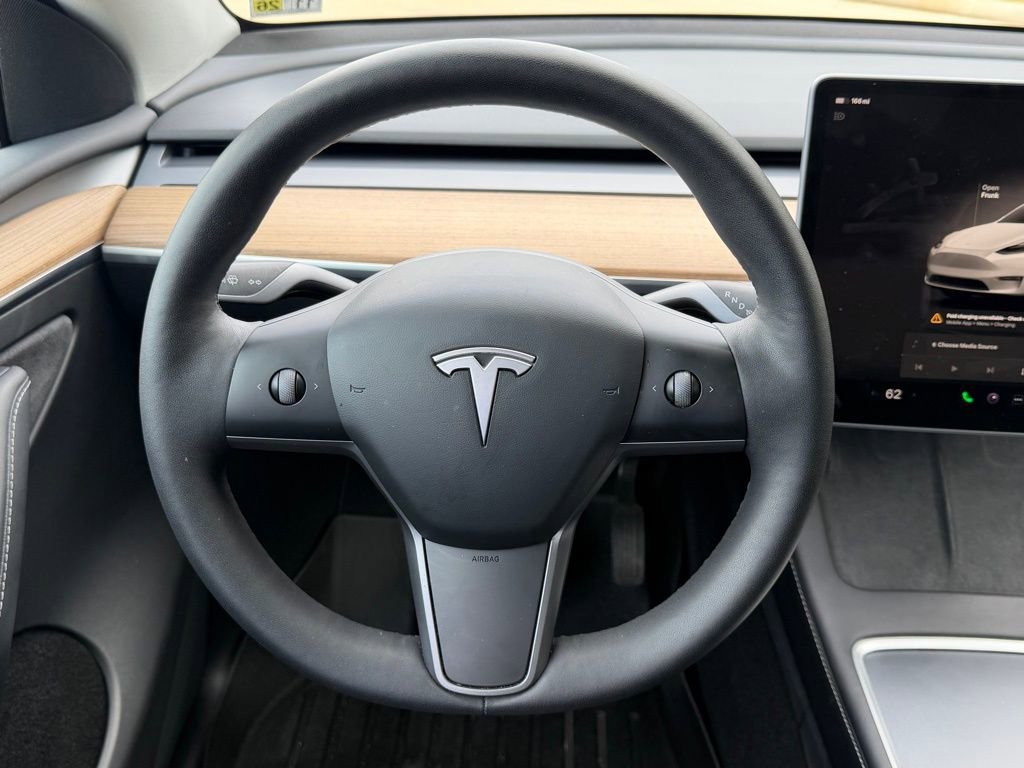 Used 2022 Tesla Model Y Long Range image 20