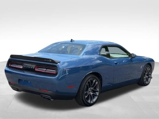 Used 2021 Dodge Challenger R/T Scat Pack RWD image 7