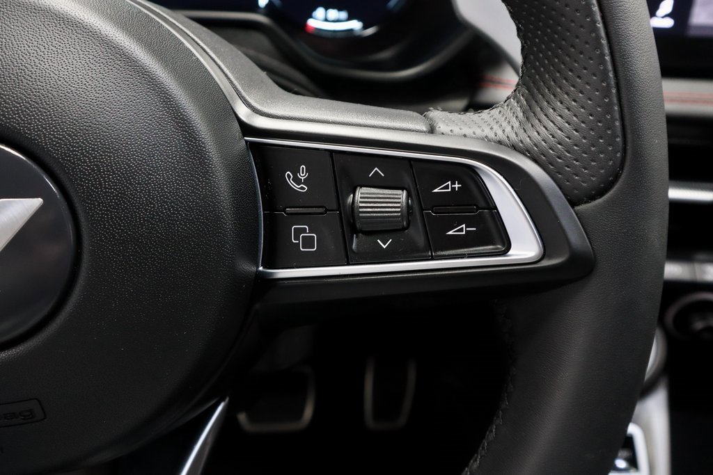 Used 2024 Dodge Hornet R/T w/ Track Pack image 30