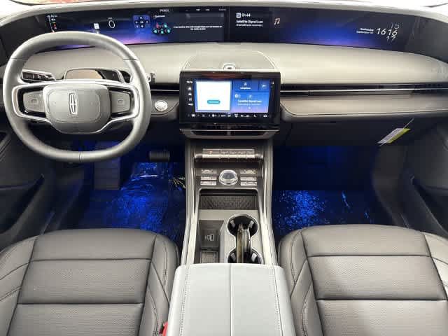 New 2026 Lincoln Nautilus Premier w/ Jet Appearance Package AWD/4WD image 2