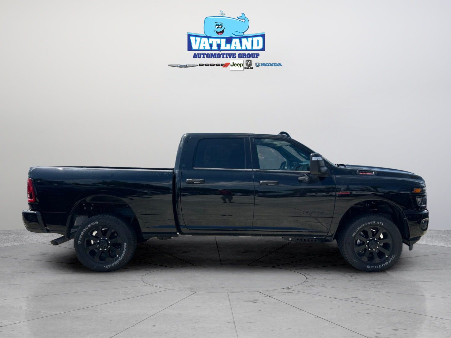 New 2026 RAM 2500 Big Horn AWD/4WD image 6