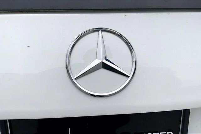 Used 2020 Mercedes-Benz GLB 250 4MATIC image 32