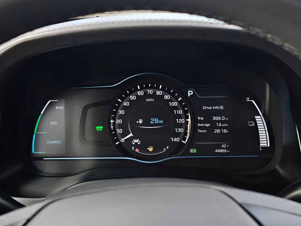 Used 2019 Hyundai Ioniq Limited image 18