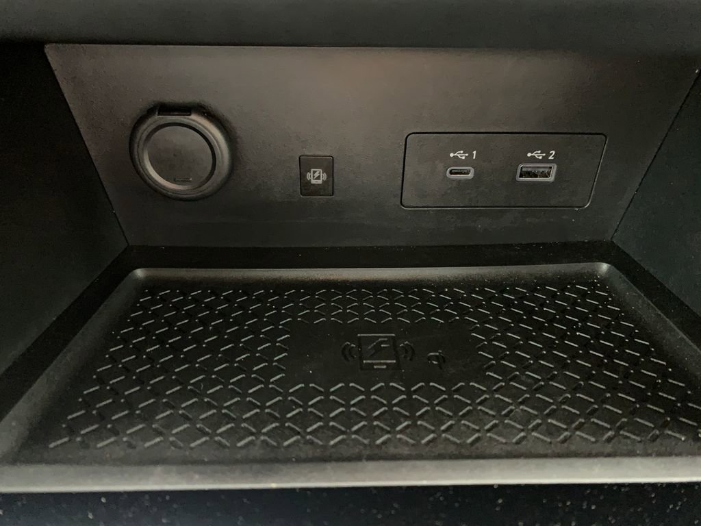 Used 2025 Nissan Pathfinder SL image 19