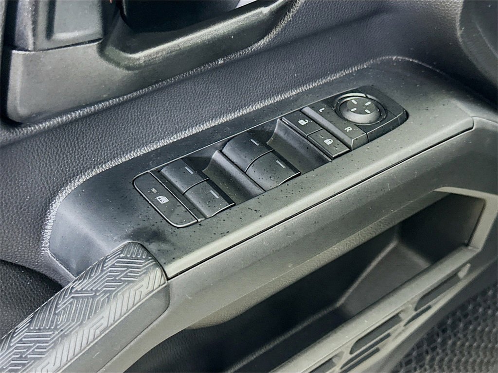 Used 2024 Toyota Tacoma SR5 image 15