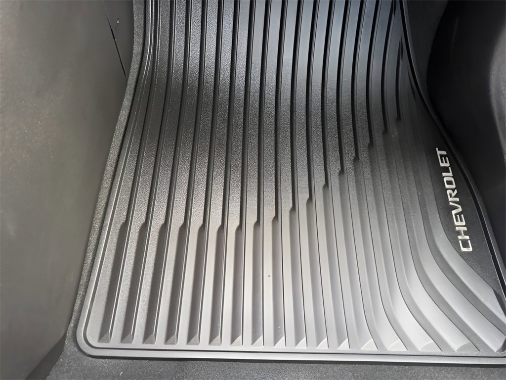 Used 2025 Chevrolet Blazer LT w/ Midnight/Sport Edition image 30