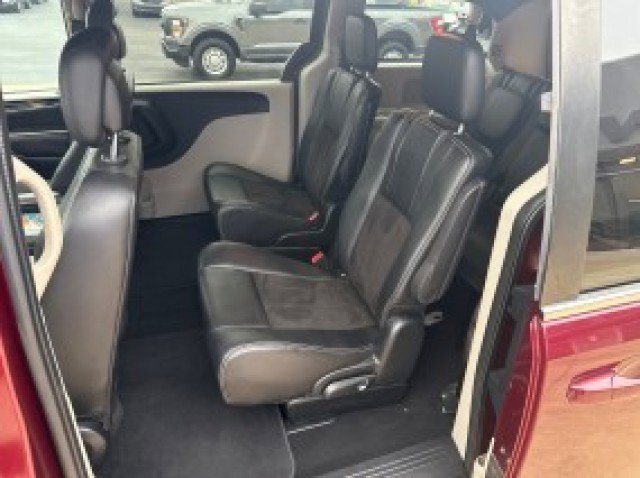 Used 2020 Dodge Grand Caravan SXT FWD image 8