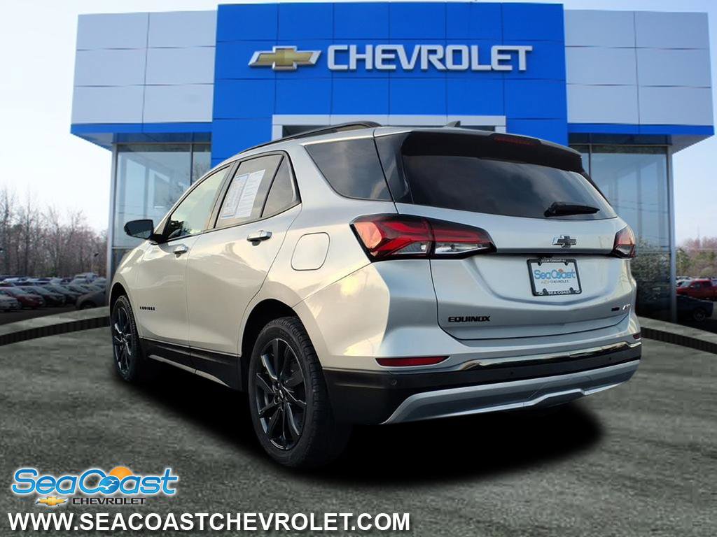 Certified 2022 Chevrolet Equinox RS image 4