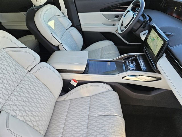 New 2026 Lincoln Nautilus Black Label w/ Jet Appearance Package image 13